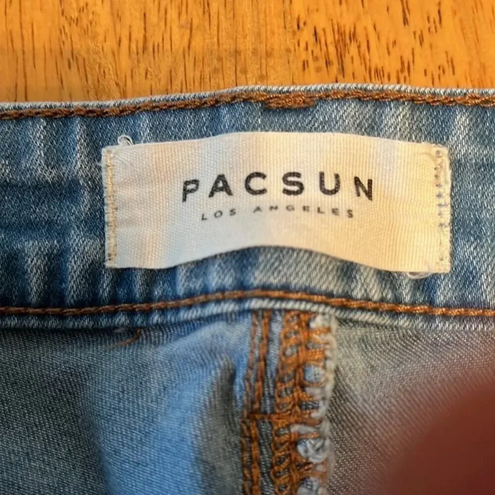 Pacsun High Rise Super Stretch Shortie shorts, size 25.